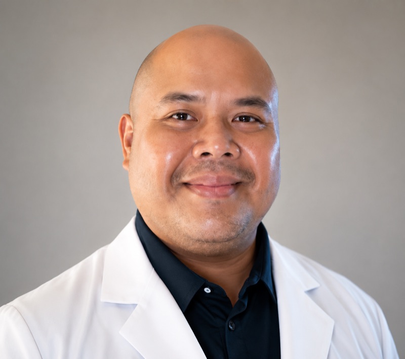 Freddie Dayao Jr., APRN, FNP-BC