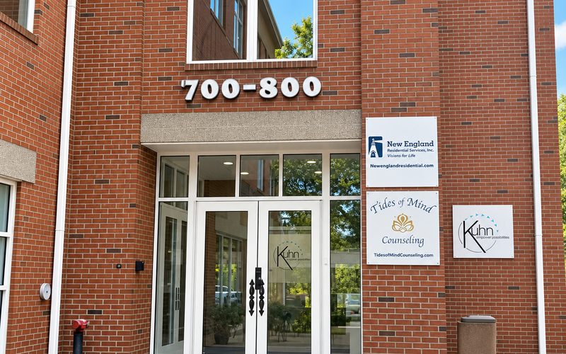 El edificio de la oficina de Middletown en 169 Main Street